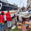 Foto de funcionarios del Distrito en operativo de limpieza