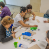 Imagen de varias personas en taller gratis en el CEFE Chapinero.