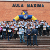Foto de ciudadanos de la localidad de Usme con certifiados de participación ciudadana 