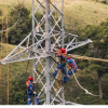 Foto que muestra trabajadores de Enel Colombia 