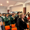 Foto de ciudadanos de Los Mártires en una charla 