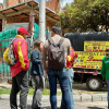 Foto de una de las visitas en el centro de Bogotá sobre disposición adecuada de escombros.