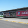 Foto de una estación de TransMilenio en la avenida Ciudad de Cali en la localidad de Bosa, al sur de Bogotá.