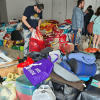 Centro de acopio en Corferias con donaciones para animales afectados por el sismo.