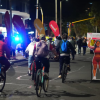 Foto de personas recorriendo calles de Bogotá en jornada de Ciclovía Nocturna del jueves 27 de agosto de 2026.