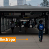 Foto de una estación de TransMilenio