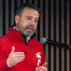 Foto del alcalde Carlos Fernando Galán en una expoición ante un auditorio.