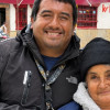 Foto de los Torifio Pulido, con décadas en comercio informal en Bogotá.