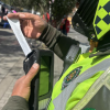 Foto de funcionarios del Distito en un operativo de control 