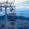 Foto de cabinas del TransMiCable de San Cristóbal, al suroriente de Bogotá.