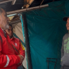 Foto de funcionarios del Distrito en un operativo de limpieza 