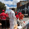Foto de funcionarios del distrito en operativo de limpieza 