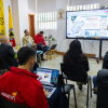 Foto de funcionarios de la localidad de San Cristóbal e una reunión 