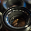 Foto de varios lentes de cámaras de fotografía.