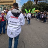 Foto de un Gestor de Diálogo durante acompañamiento a manifestaciones en Bogotá.