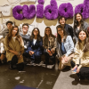 Foto de secretaria de la Mujer, Laura Tami, junto a otras mujeres.