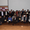 Foto que muestra un grupo de personas reunidas 
