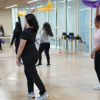 Imagen de varias personas en una clase de baile en el CEFE Chapinero.