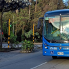Foto de un bus TransMiZonal en una vía de Bogotá