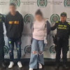 Foto de dos hermanos capturados junto a policías