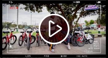 Cómo inscribirse para aprender a montar bici en Manzanas del Cuidado 