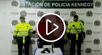 Dos hombres de 22 años fueron detenidos luego de hurtar un vehículo que habían pedido por medio de una plataforma digital. Dos hombres de 22 años fueron detenidos luego de hurtar un vehículo