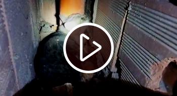 Rescate de Canela, gatita atrapada en ducto de un edificio